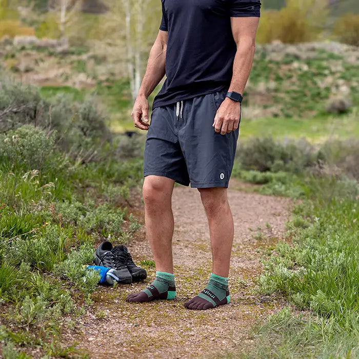 Injinji Trail Midweight Mini Crew Mens Mint on a trail