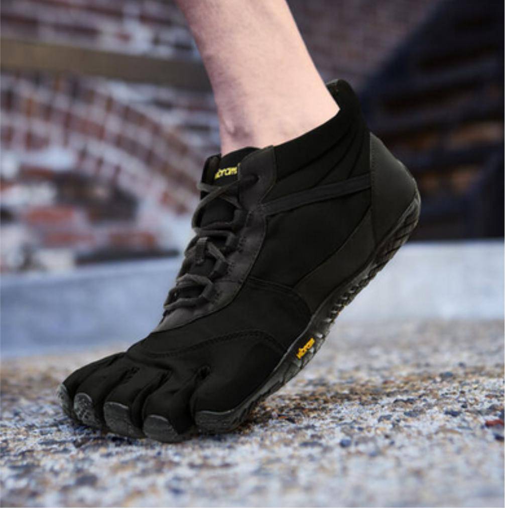 Vibram Fivefingers - V-Trek Insulated Mens Black - Barefoot Junkie - Mens Vibram Fivefingers