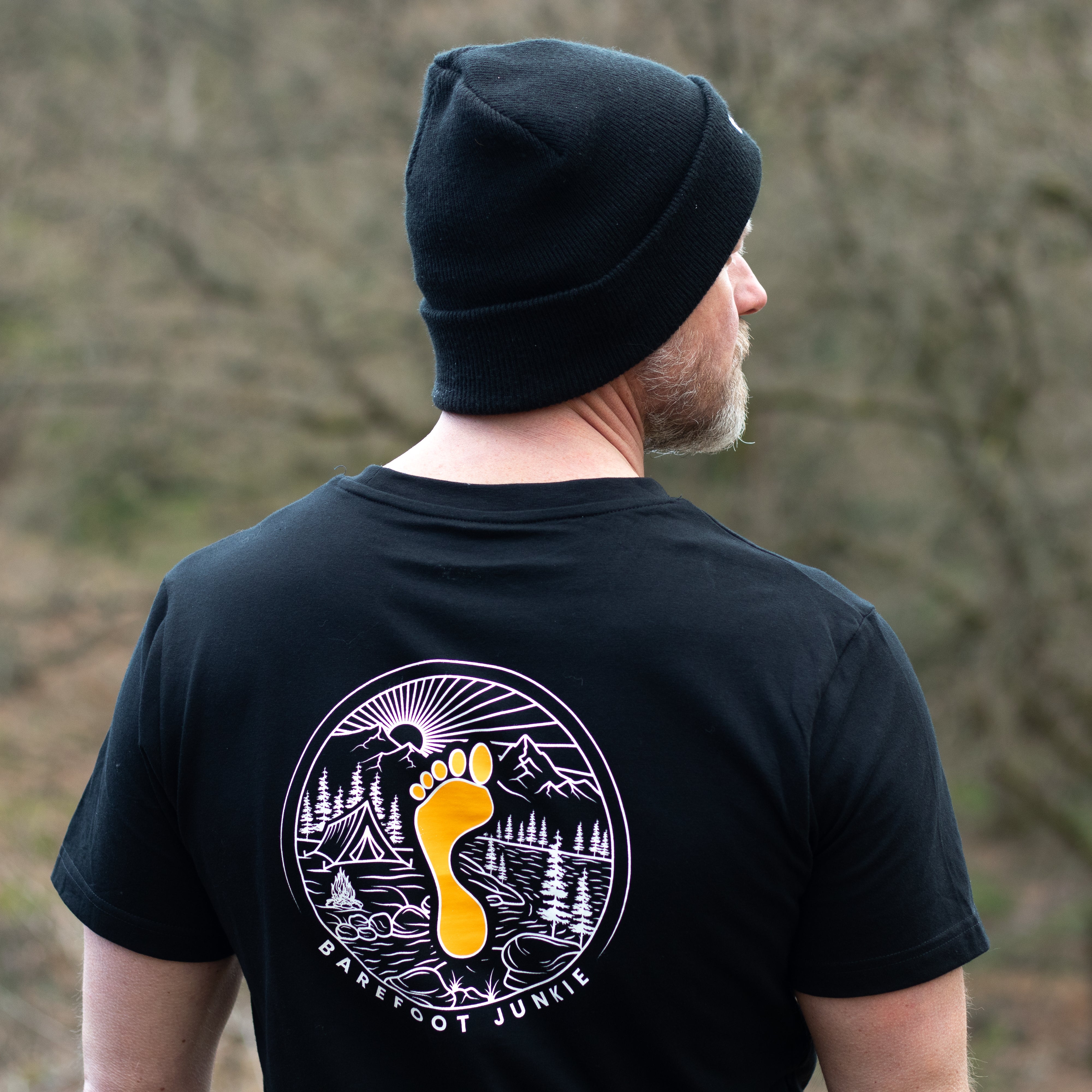 Barefoot Junkie - Barefoot Junkie Explore T-Shirt Black Unisex Fit - Barefoot Junkie - T-Shirt