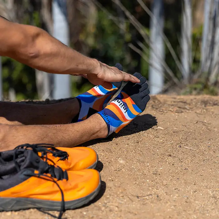 Injinji Run Light Weight Mens No Show Botanical (Artist Designed SS26) - Barefoot Junkie