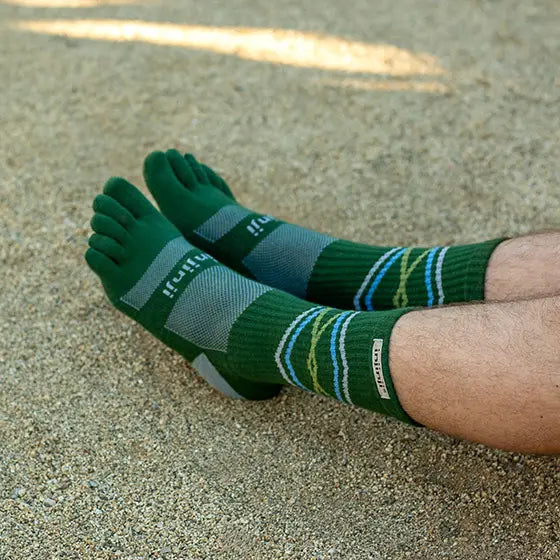 Injinji Toe Socks - Injinji Trail Midweight Crew Midnight Forest (NEW AW23) - Barefoot Junkie - Injinji Socks