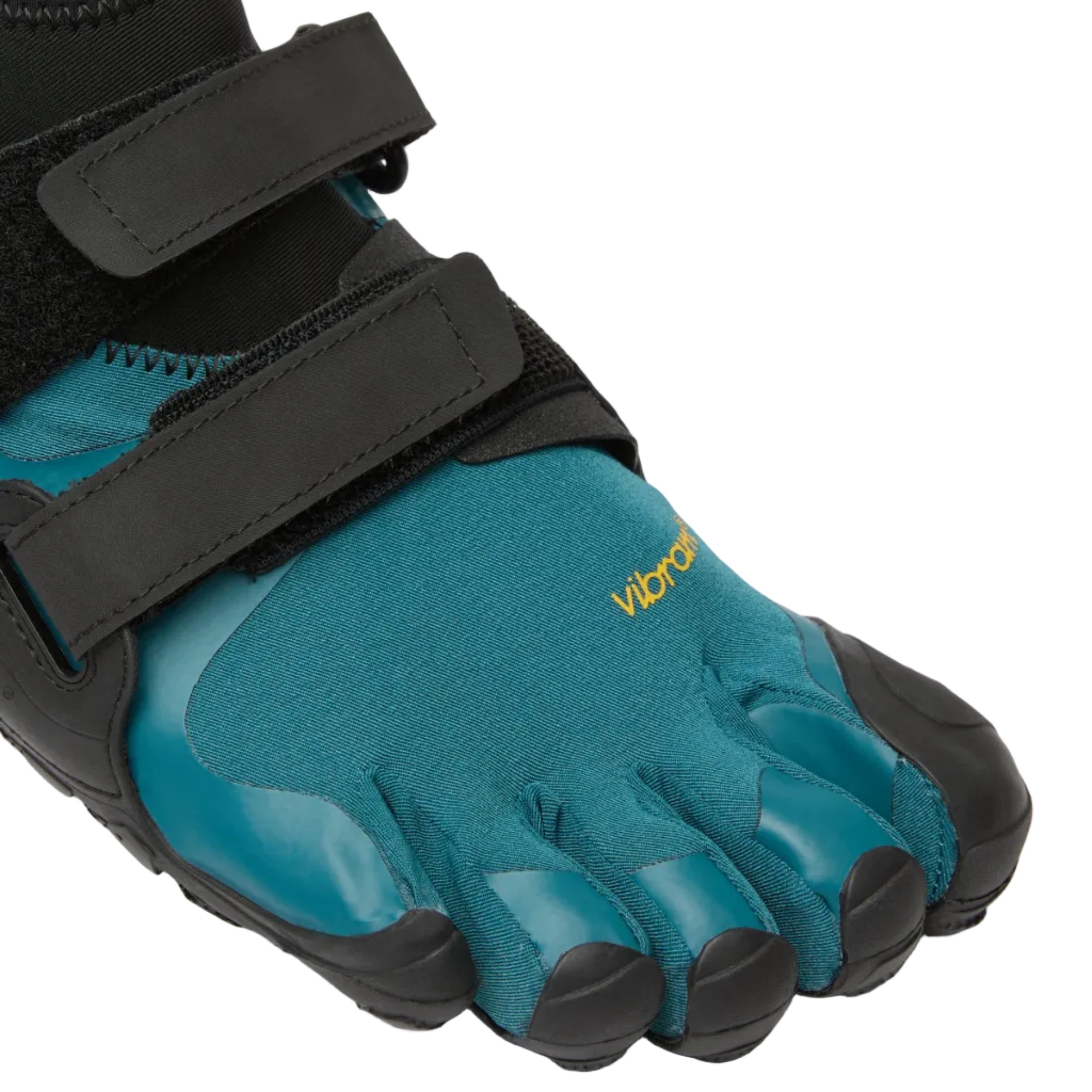 Scramkey_26U4606_0893 toes