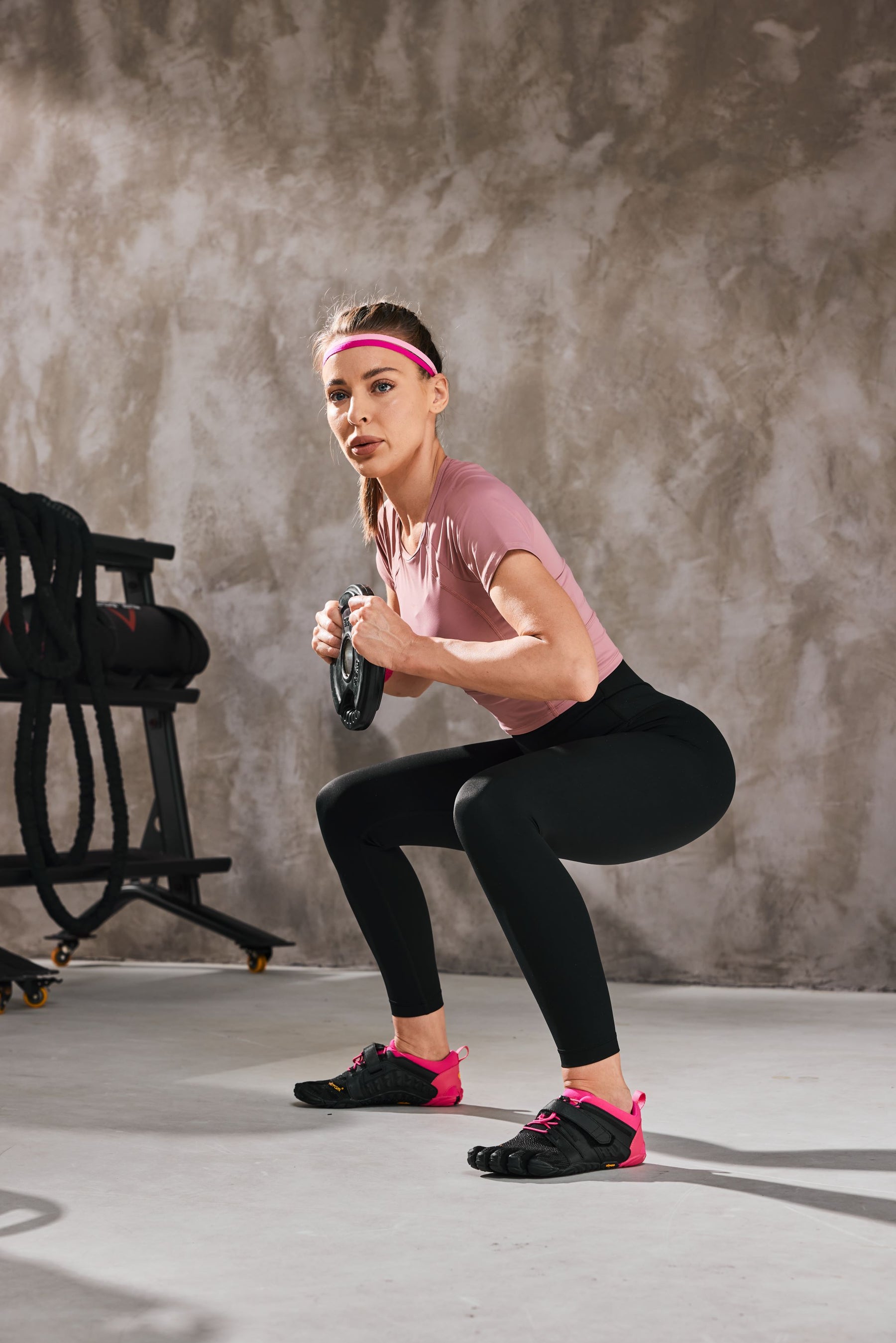 Vibram Fivefingers - V-Train 2.0 Womens Black Pink - Barefoot Junkie - Womens Vibram Fivefingers