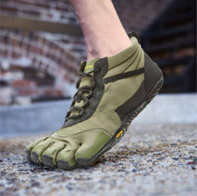 Vibram Fivefingers - V-Trek Insulated Mens Military Black - Barefoot Junkie - Mens Vibram Fivefingers